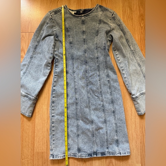 NWOT GESTUZ Janice Open Back Denim Dress In Washed Mid Blue SIZE 34 - Picture 4 of 7
